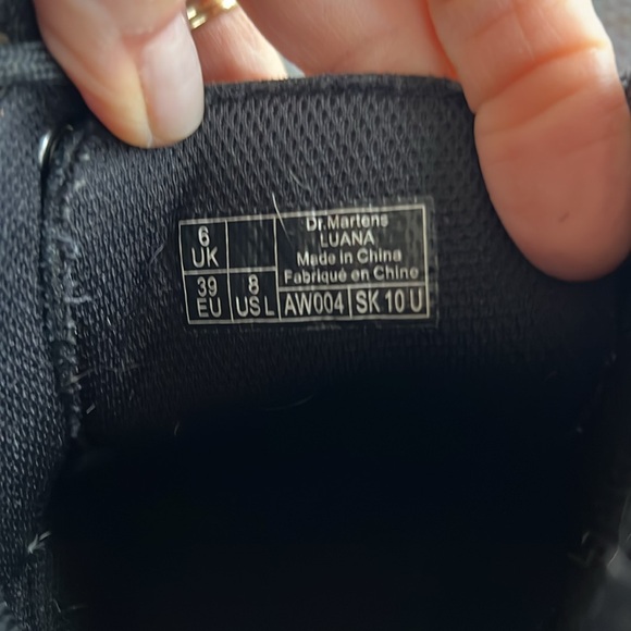 Dr Martens Boots size 8 - Picture 5 of 7
